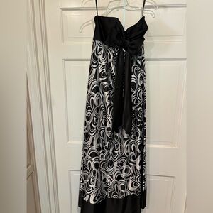 Elegant Black and White Swirl Dress